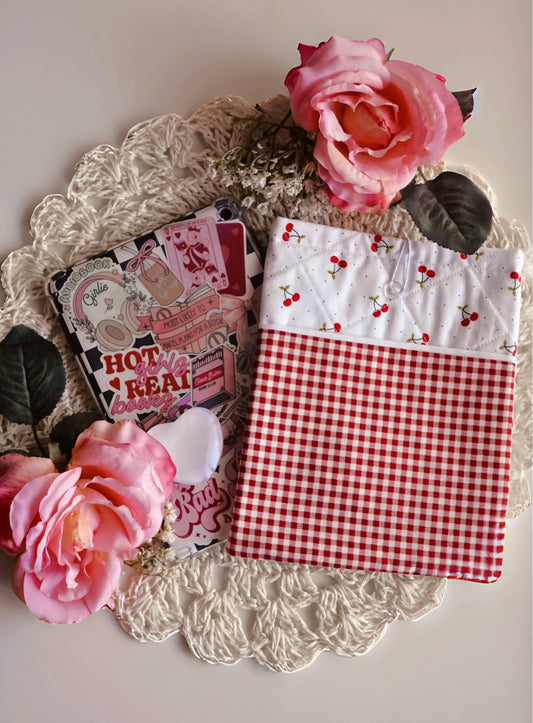 Cherry Picking Kindle Sleeve w/Pocket