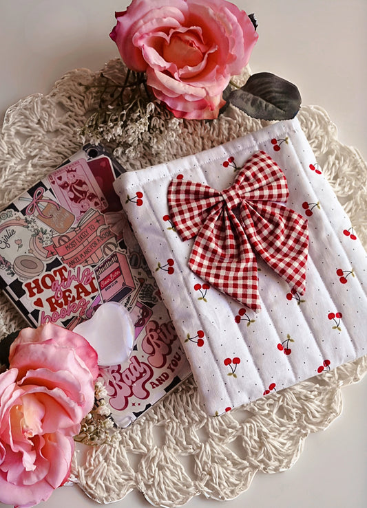 Cherry Picking Kindle Sleeve w/Bow